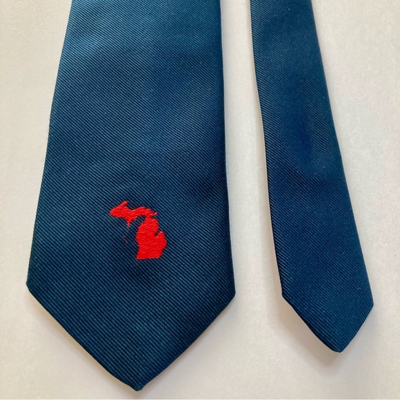 jacobsons Other - Vintage Michigan Mitten & UP Embroidered State for Jacobsons Classic Tie